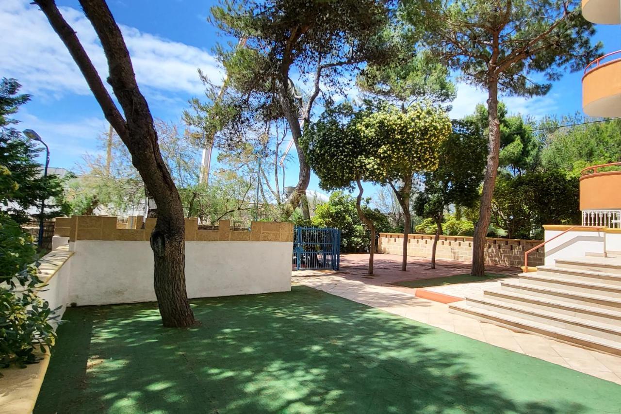 Luxury Suites & Apartment Con Accesso Alla Spiaggia E Parcheggio Privato - Vista Mare Lido Conchiglia Esterno foto